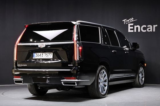 Cadillac Escalade 6.2 ESV ESV Premium Luxury Platinum — пробег 43 002 км — фото 2 из 5