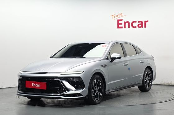 Hyundai Sonata 2.0 Premium — пробег 2 123 км — фото 1 из 5