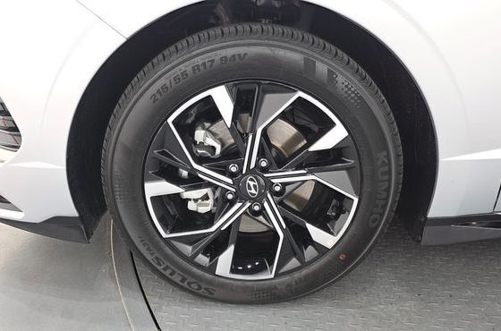Hyundai Sonata 2.0 Premium — пробег 2 123 км — фото 5 из 5