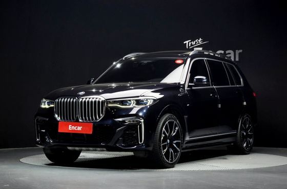 BMW X7 xDrive 30d M Sport 6 STR — пробег 69 499 км — фото 1 из 5