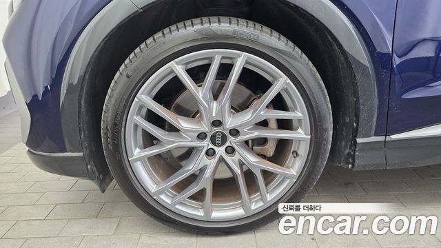 Audi Q4 e-tron из Кореи Encar