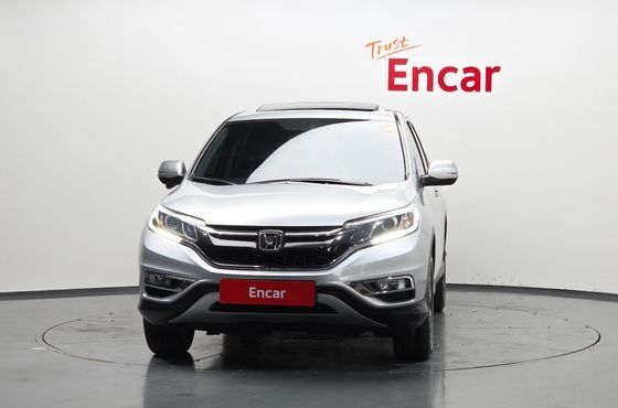 Honda CR-V 4WD Touring 4th — пробег 82 194 км — фото 3 из 5