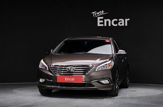 Hyundai Sonata 2.0 Premium — пробег 138 284 км — фото 3 из 5
