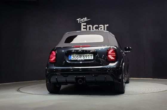 Mini Cooper Convertible JCW — пробег 722 км — фото 4 из 5