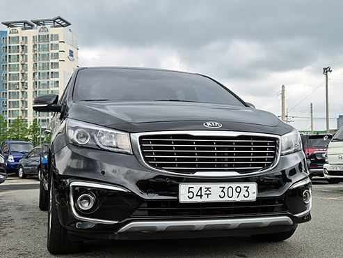 Kia Carnival 9-seater Prestige — пробег 212 961 км — фото 1 из 5