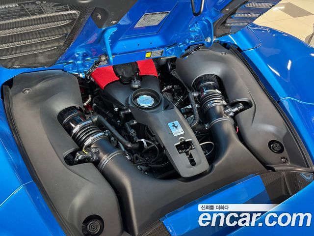 Ferrari F8 из Кореи Encar