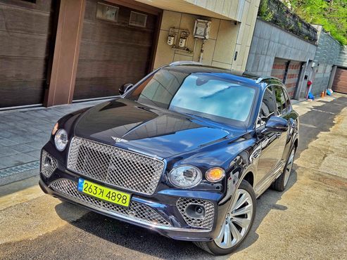 Bentley Bentayga 4.0 V8 — пробег 49 000 км — фото 3 из 5