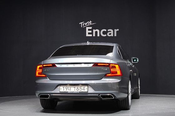 Volvo S90 T5 Inscription — пробег 92 467 км — фото 4 из 5