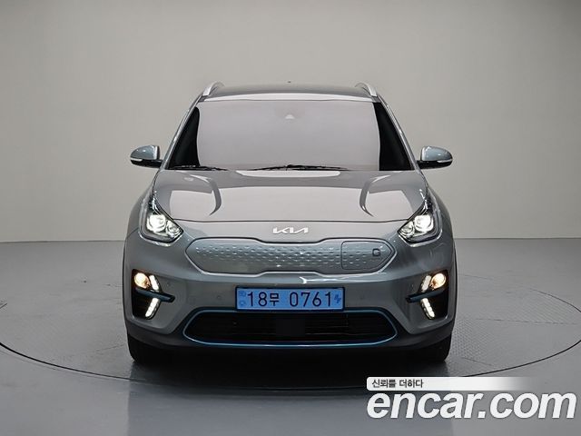 Kia Niro Noblesse — пробег 12 285 км — фото 2 из 5