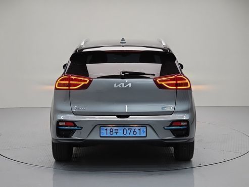 Kia Niro Noblesse — пробег 12 285 км — фото 3 из 5