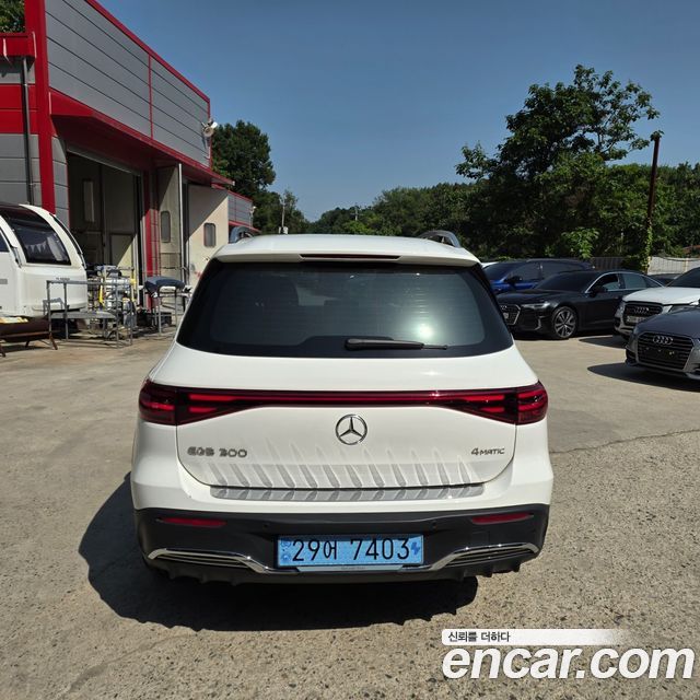 Mercedes-Benz EQB из Кореи Encar