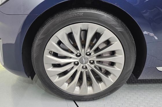 Genesis EQ900 3.3 T-GDI AWD Prestige — пробег 136 707 км — фото 5 из 5