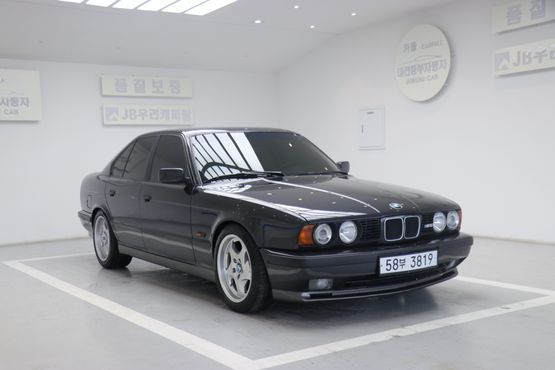 BMW M5 M5 Sedan — пробег 220 030 км — фото 4 из 5
