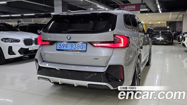 BMW iX1 из Кореи Encar