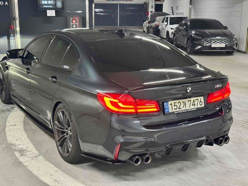 BMW M5 M5 Sedan — пробег 71 340 км — фото 5 из 5