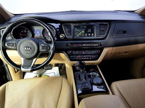Kia Carnival 9-seater Hi-Limousine Prestige — пробег 147 620 км — фото 5 из 5