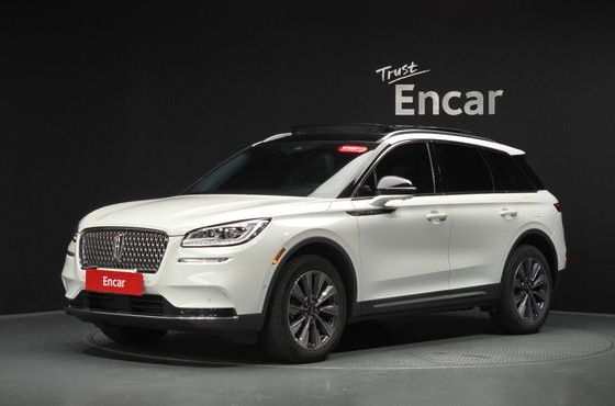 Lincoln Corsair 2.0 Reserve AWD — пробег 42 411 км — фото 1 из 5