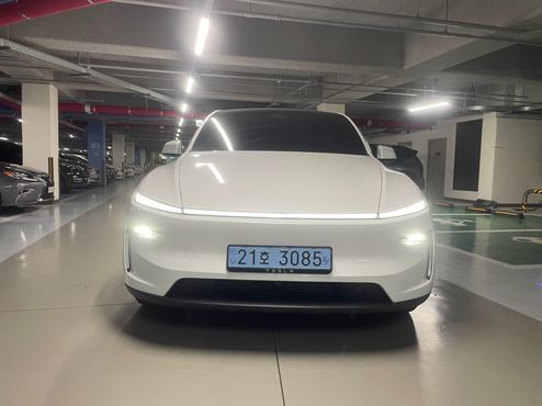 Tesla Model Y Premium RWD — пробег 600 км — фото 5 из 5