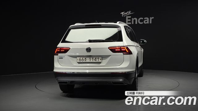 Volkswagen Tiguan из Кореи Encar