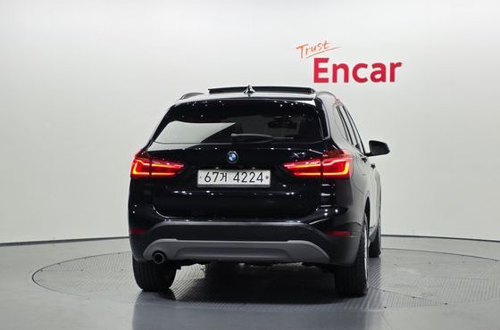 BMW X1 xDrive 18d — пробег 94 832 км — фото 4 из 5