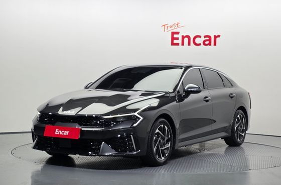 Kia K5 Signature — пробег 13 007 км — фото 1 из 5