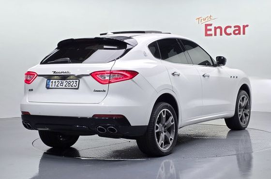 Maserati Levante 3.0 Diesel AWD — пробег 133 001 км — фото 2 из 5