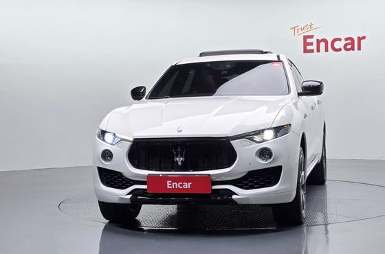 Maserati Levante 3.0 Diesel AWD — пробег 133 001 км — фото 3 из 5