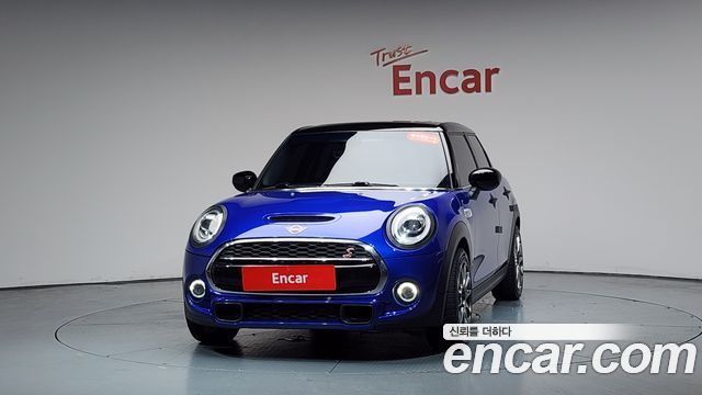 Mini Cooper 5Door HIGH 3rd — пробег 104 687 км — фото 3 из 5