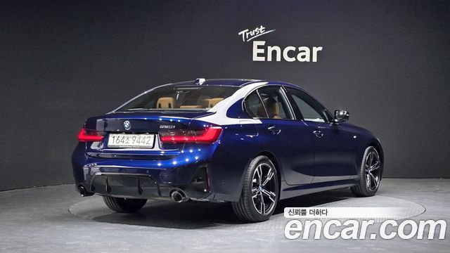 BMW 3-Series из Кореи Encar
