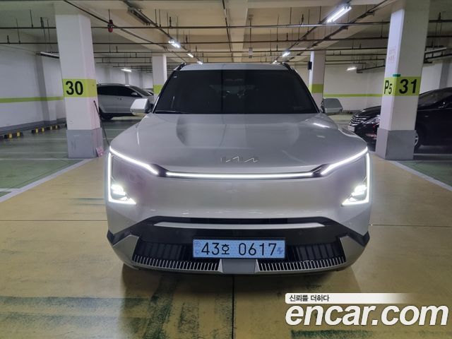 Kia EV5 Long Range 2WD Earth — пробег 1 400 км — фото 4 из 5