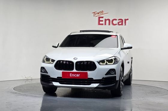 BMW X2 (F39) xDrive20i Advantage — пробег 92 201 км — фото 3 из 5