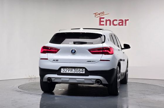 BMW X2 (F39) xDrive20i Advantage — пробег 92 201 км — фото 4 из 5