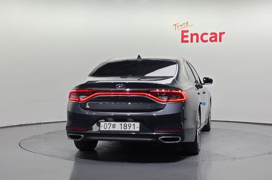 Hyundai Grandeur 2.4 Exclusive Special — пробег 64 470 км — фото 4 из 5