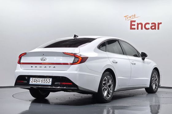 Hyundai Sonata 2.0 Premium Plus — пробег 49 398 км — фото 2 из 5