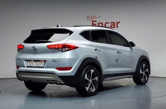 Hyundai Tucson Diesel 2.0 4WD Premium — пробег 29 071 км — фото 2 из 5