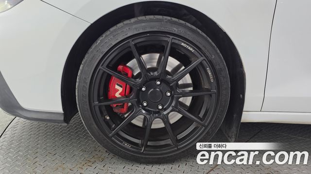Hyundai i30 из Кореи Encar