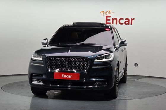 Lincoln Aviator 3.0 Black Label AWD — пробег 55 051 км — фото 3 из 5