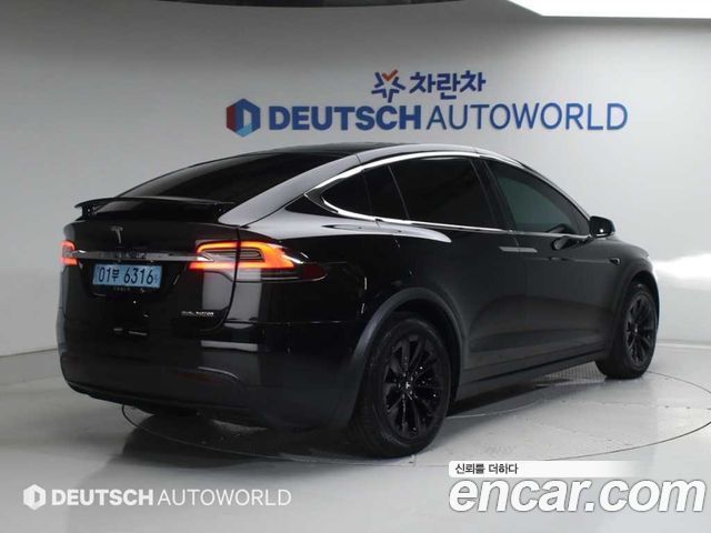 Tesla Model X из Кореи Encar