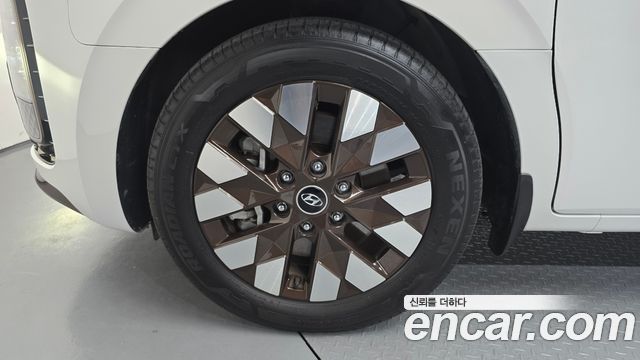 Hyundai Staria из Кореи Encar