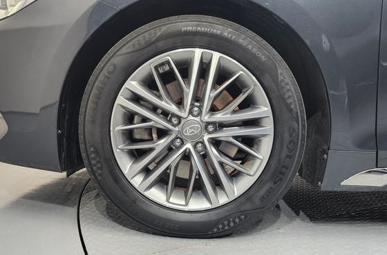 Hyundai Grandeur 2.4 Premium — пробег 68 580 км — фото 5 из 5