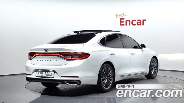 Hyundai Grandeur 2.4 Premium Special — пробег 210 536 км — фото 2 из 5