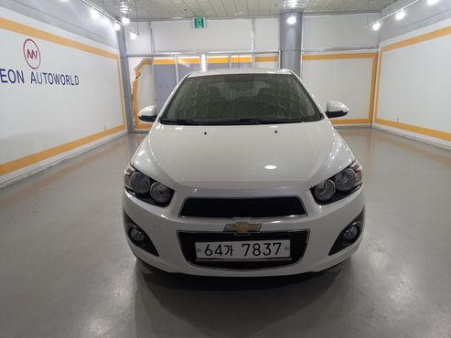Chevrolet (Daewoo) Aveo 1.4 Turbo LT hi-deluxe — пробег 145 000 км — фото 1 из 5