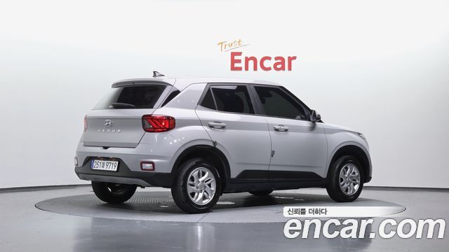 Hyundai Venue из Кореи Encar