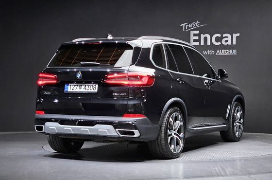 BMW X5 xDrive 40i xLine — пробег 60 818 км — фото 2 из 5