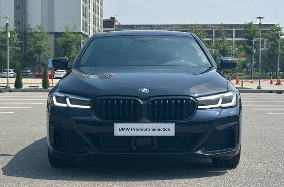 BMW 5-Series 530i xDrive M Sport Package — пробег 49 303 км — фото 3 из 5