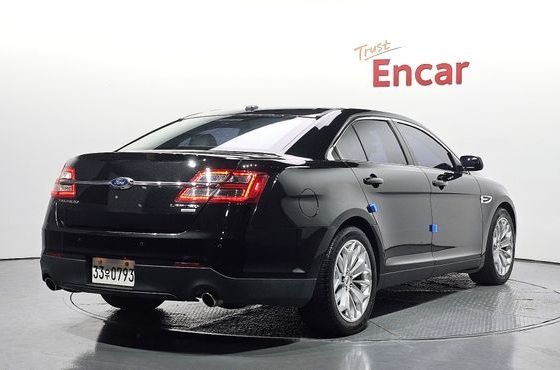 Ford Taurus 2.0 Limited EcoBoost 6th — пробег 81 022 км — фото 2 из 5
