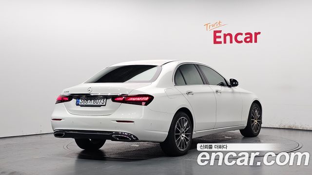 Mercedes-Benz E-Class из Кореи Encar