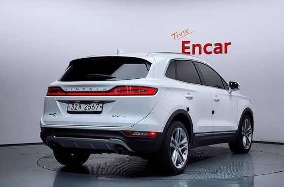 Lincoln MKC 2.0 AWD — пробег 57 744 км — фото 2 из 5