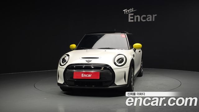 Mini Cooper SE Electric 3rd — пробег 38 548 км — фото 3 из 5