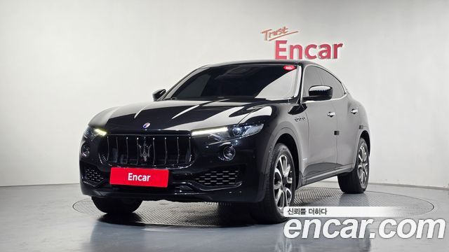 Maserati Levante из Кореи Encar